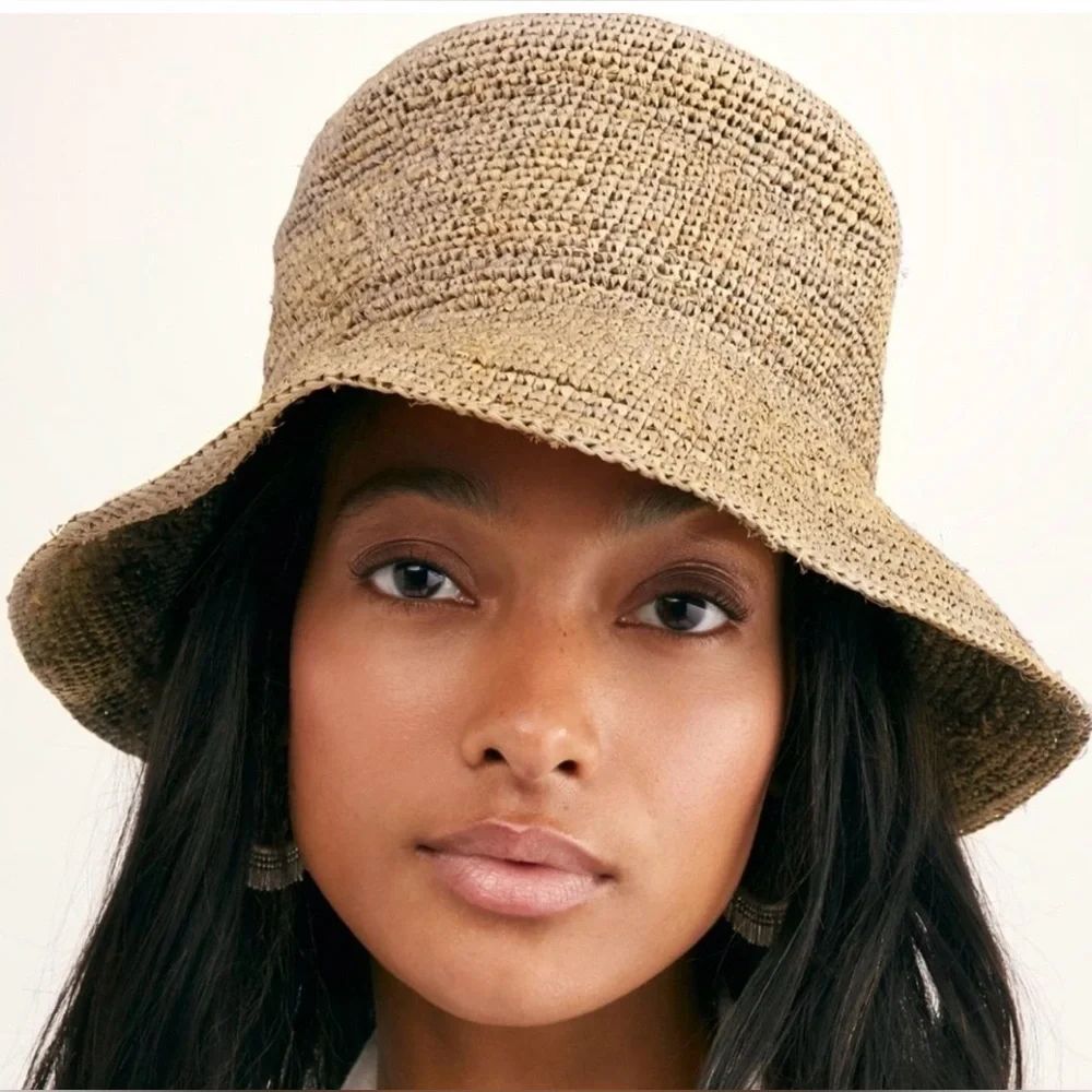 NEW Free People Cantina Crochet Straw Bucket Hat
